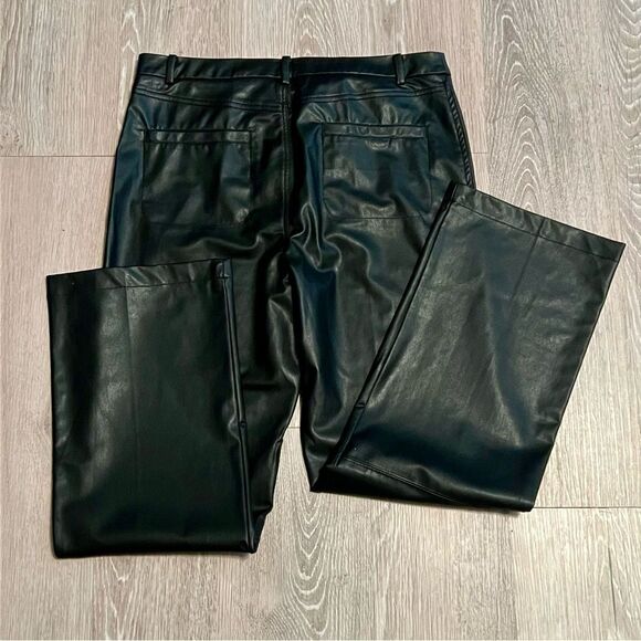 NEW David Lerner Black Faux Vegan Leather High Rise Button Fly Crop Flare Pant M - Picture 8 of 10